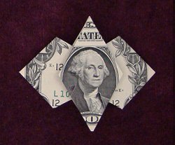 Tipping with Origami Money Folds