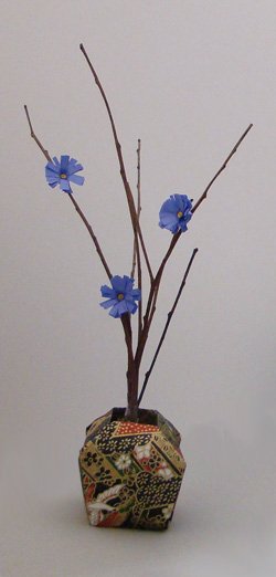 origami vase